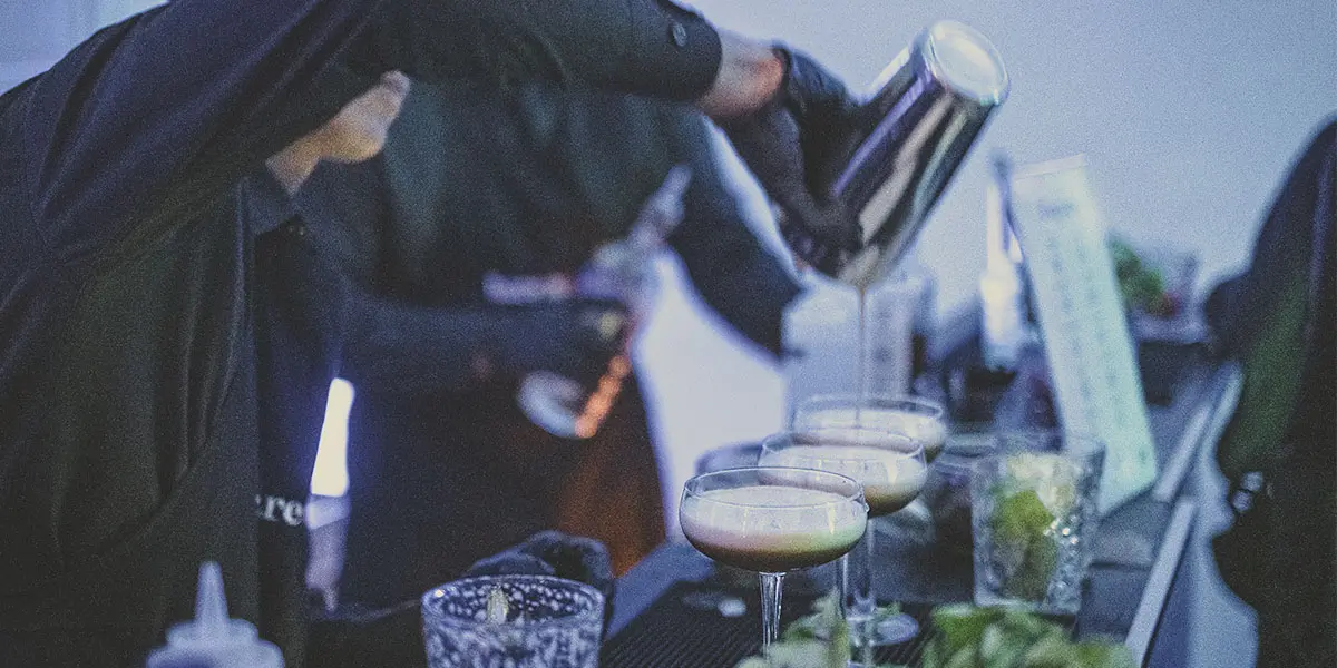 De 8 bedste bryllup cocktails til drinksmenuen