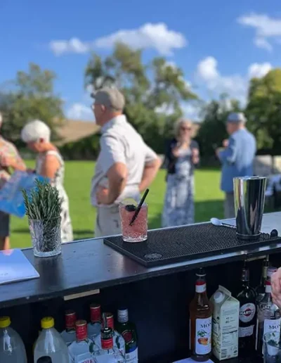 Privat fest med bar setup udenfor